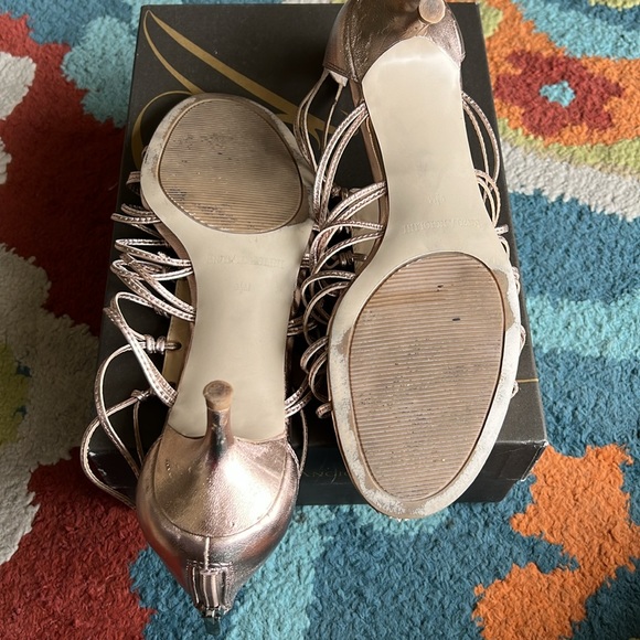 Lt Pink gladiator sandal - Picture 6 of 8